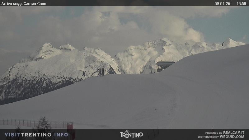 Webcam Moena - Alpe di Lusia - Seggiovia Campo/Cune (arrivo)