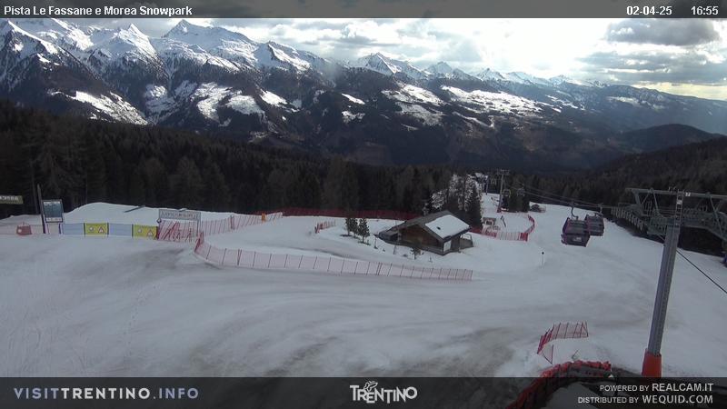 Webcam Moena - Lusia - Castelir - Le Fassane slope.